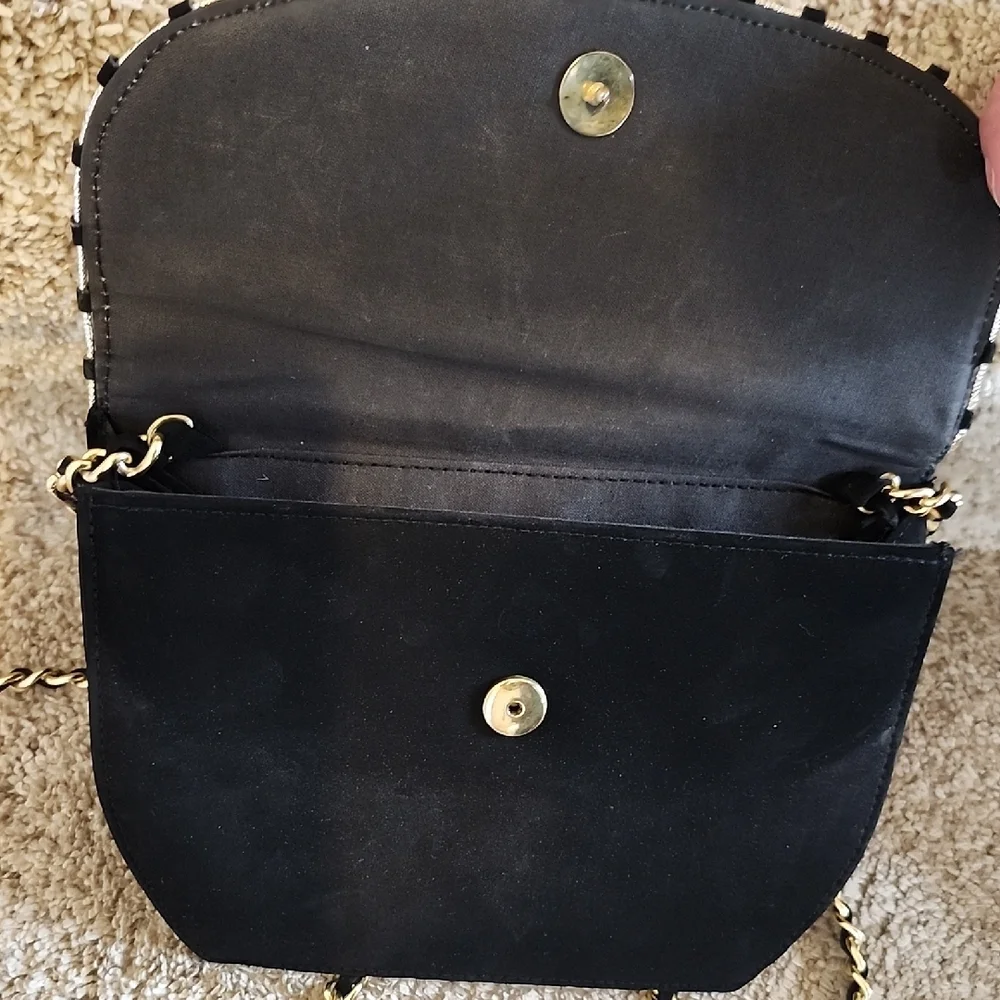 Elegant Black Suede Shoulder Bag W Gold Chain Strap